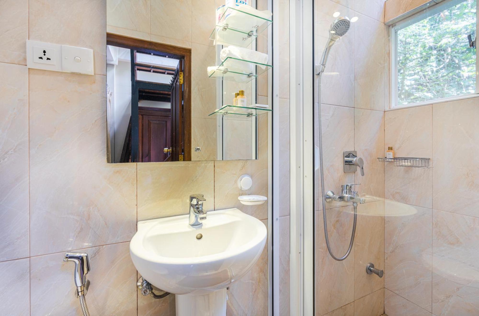 The Riverston Grand Matale Bilik gambar