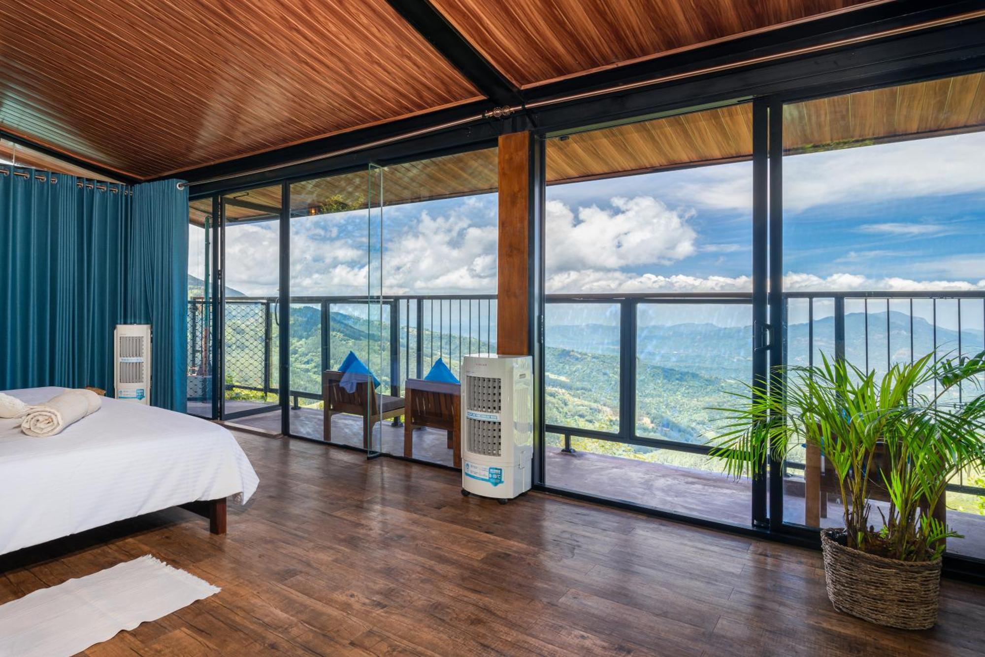 The Riverston Grand Matale Luaran gambar