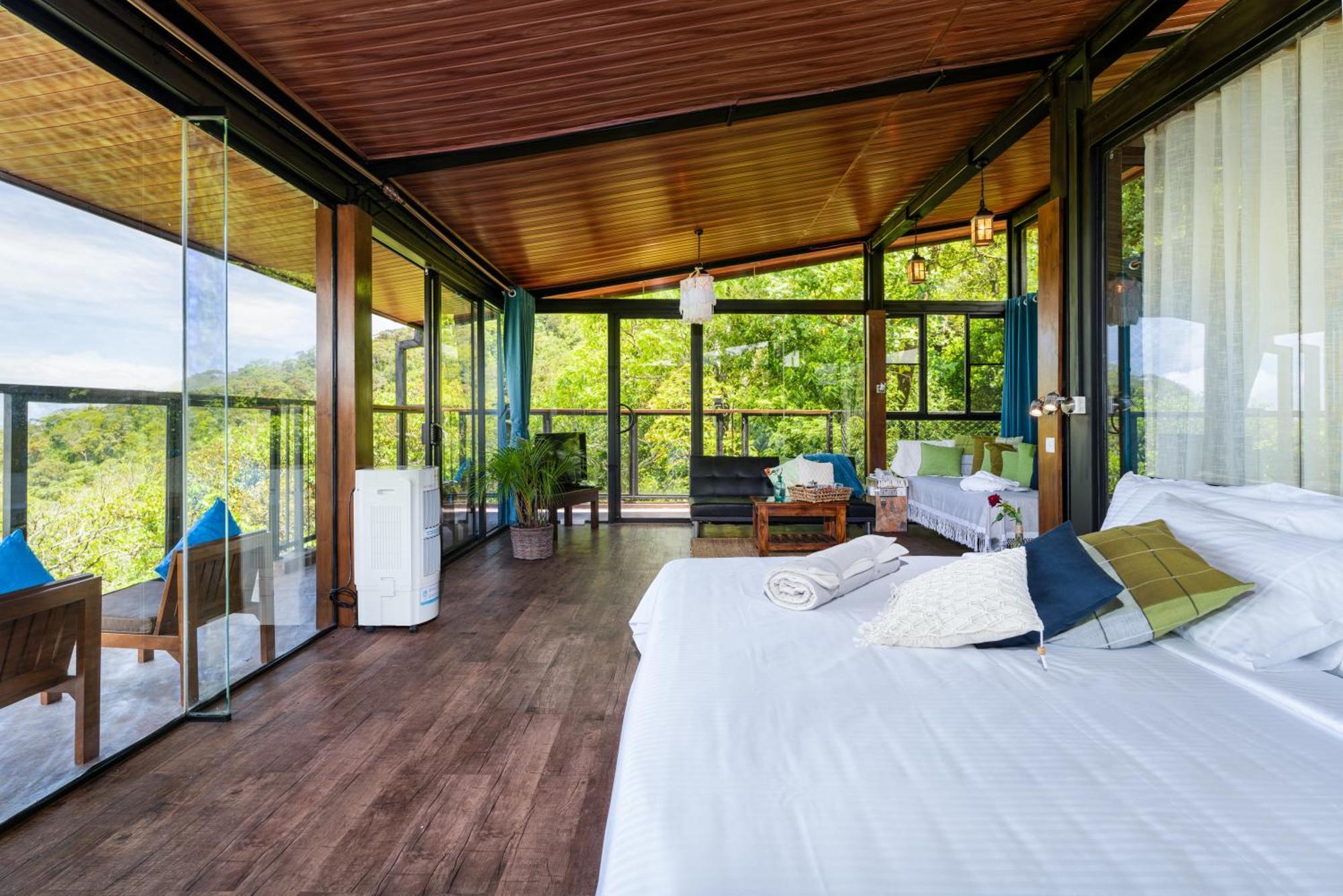The Riverston Grand Matale Luaran gambar
