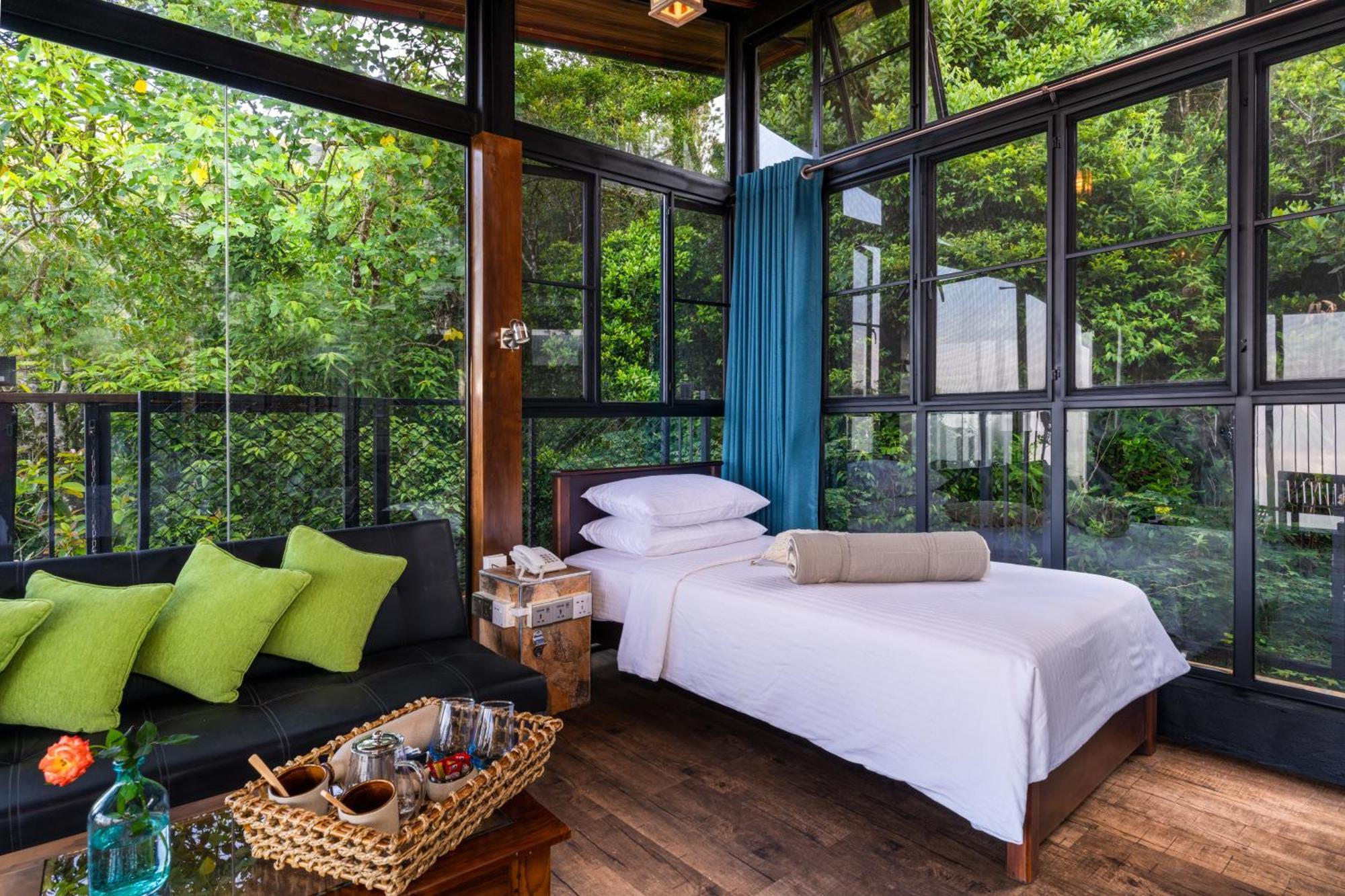 The Riverston Grand Matale Luaran gambar