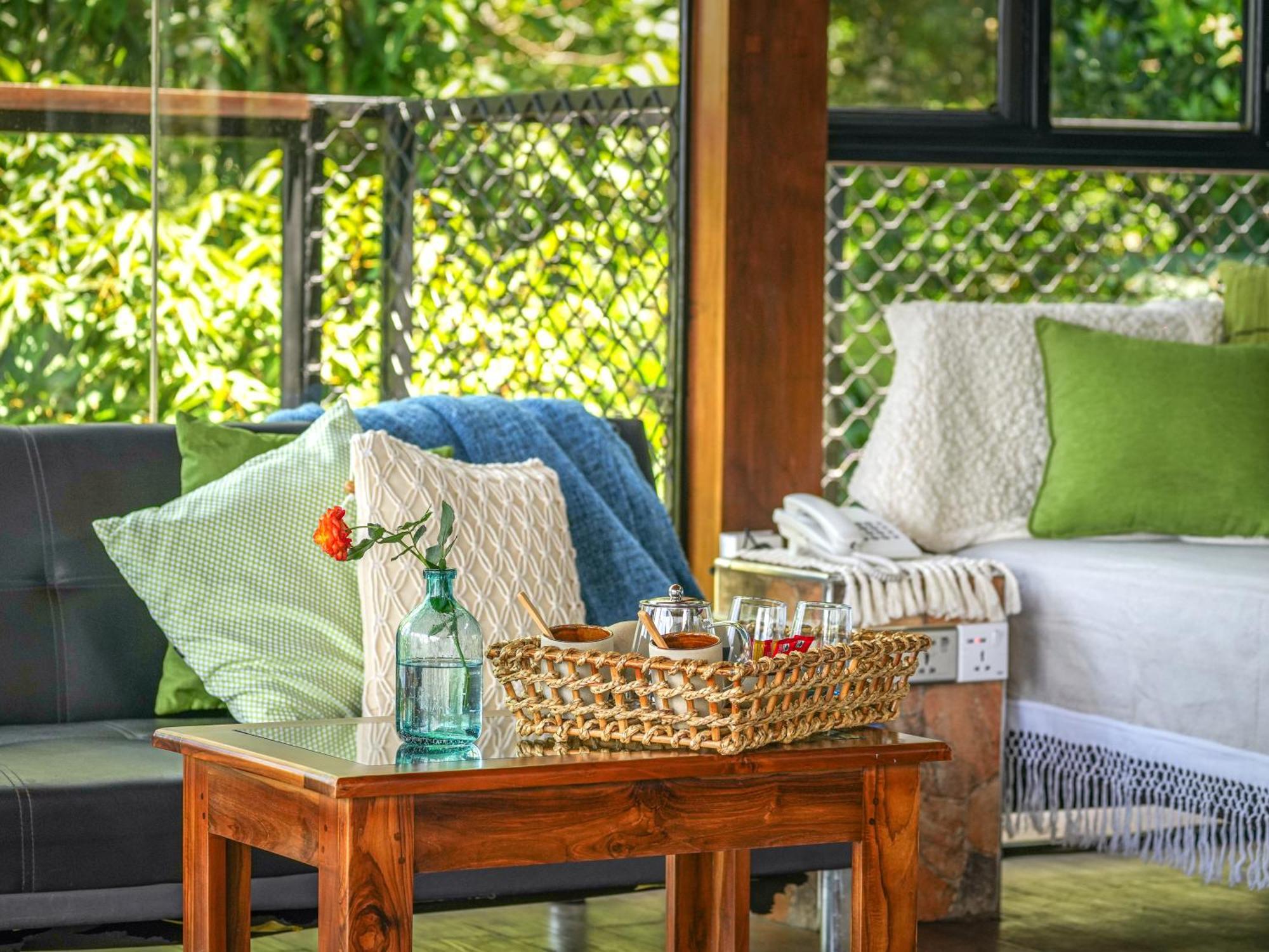 The Riverston Grand Matale Luaran gambar