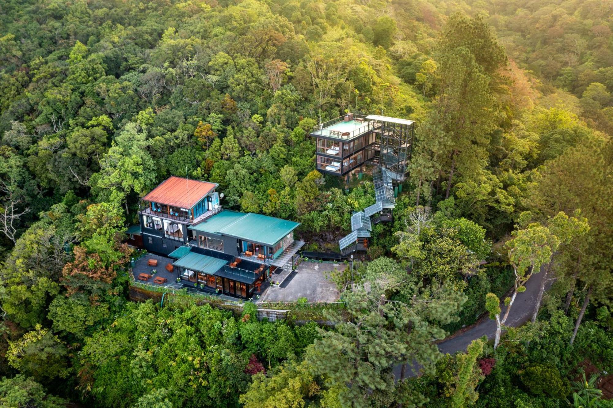 The Riverston Grand Matale Luaran gambar